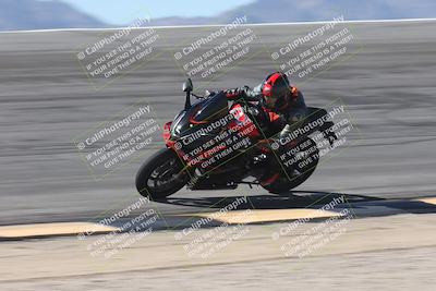 media/Oct-13-2025-Moto Forza (Mon) [[a66d839500]]/3-B Group/Session 2 (Bowl)/